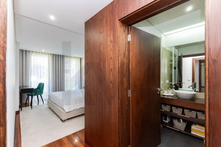 Apartamento T2 para Venda em Canelas Foto 25
