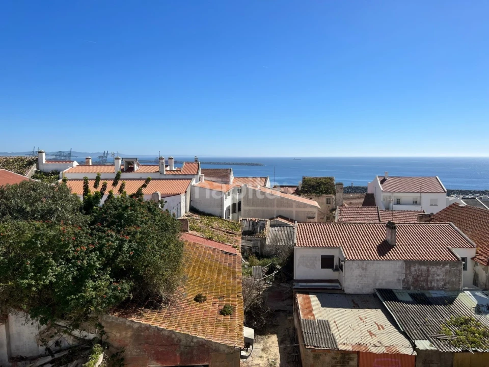 Apartamento T2 para Arrendamento em Sines Foto 12