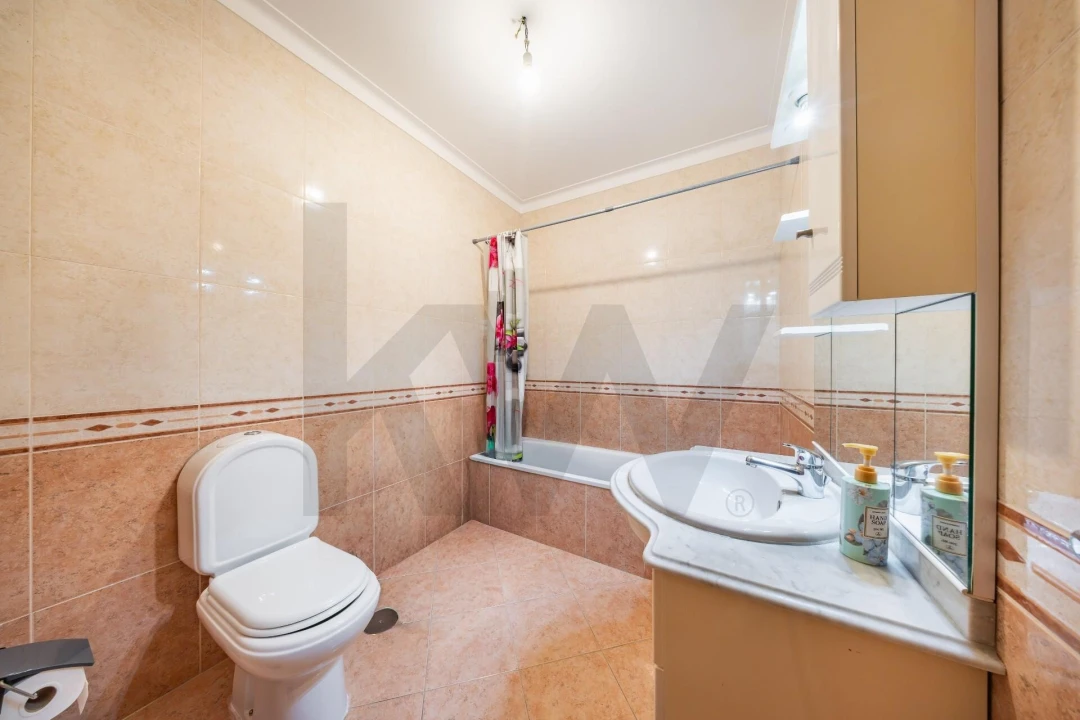 Apartamento T3 para Venda em Ferreiros e Gondizalves Foto 23