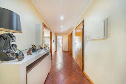 Apartamento T3 para Venda em Ferreiros e Gondizalves