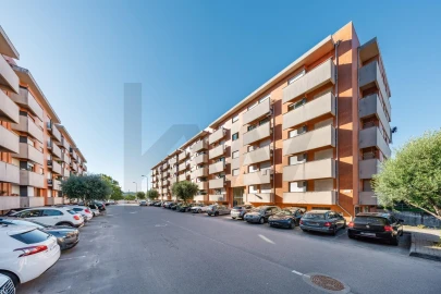 Apartamento T3 para Venda em Ferreiros e Gondizalves