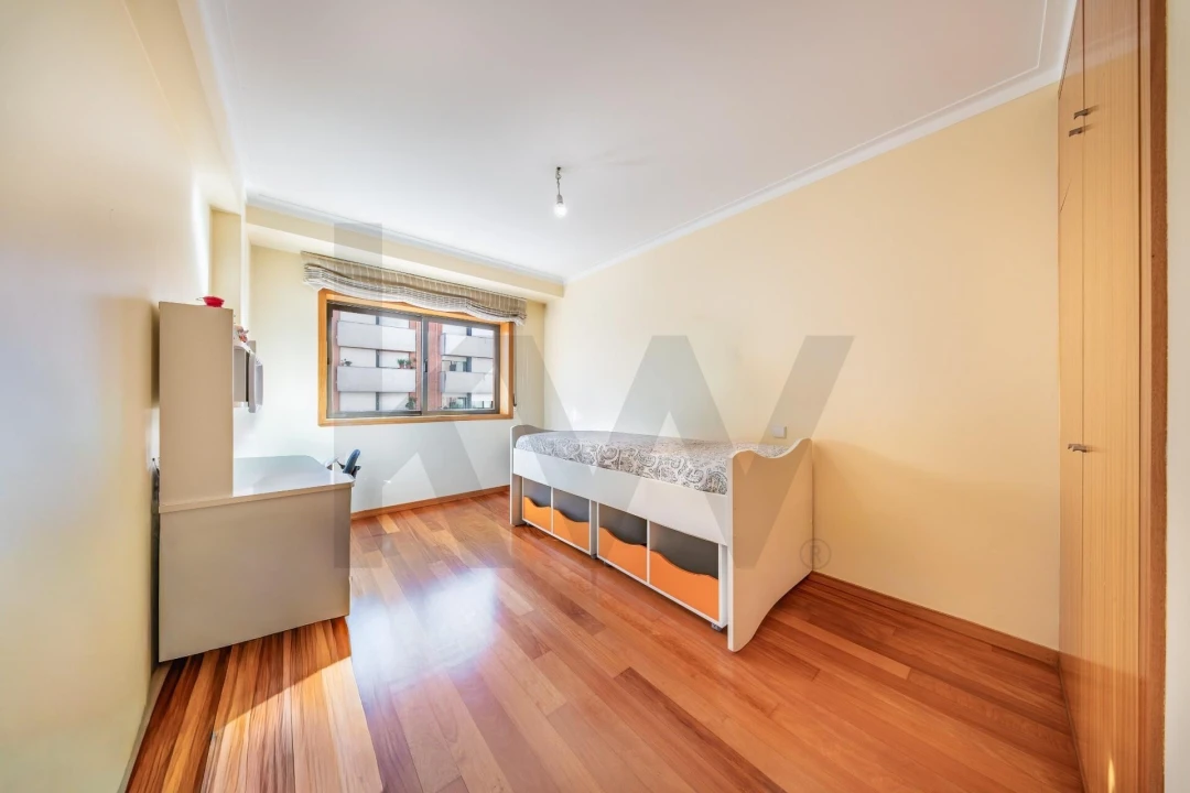 Apartamento T3 para Venda em Ferreiros e Gondizalves Foto 21