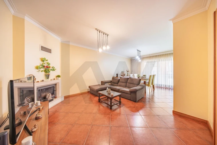 Apartamento T3 para Venda em Ferreiros e Gondizalves Foto 9