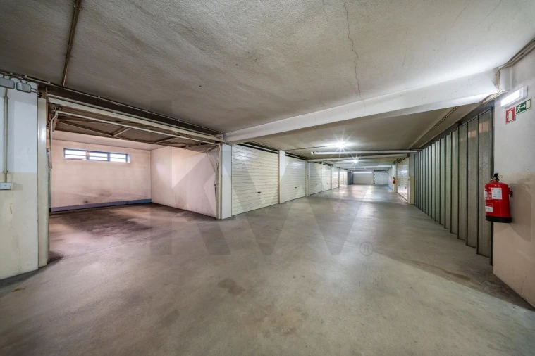 Apartamento T3 para Venda em Ferreiros e Gondizalves Foto 26