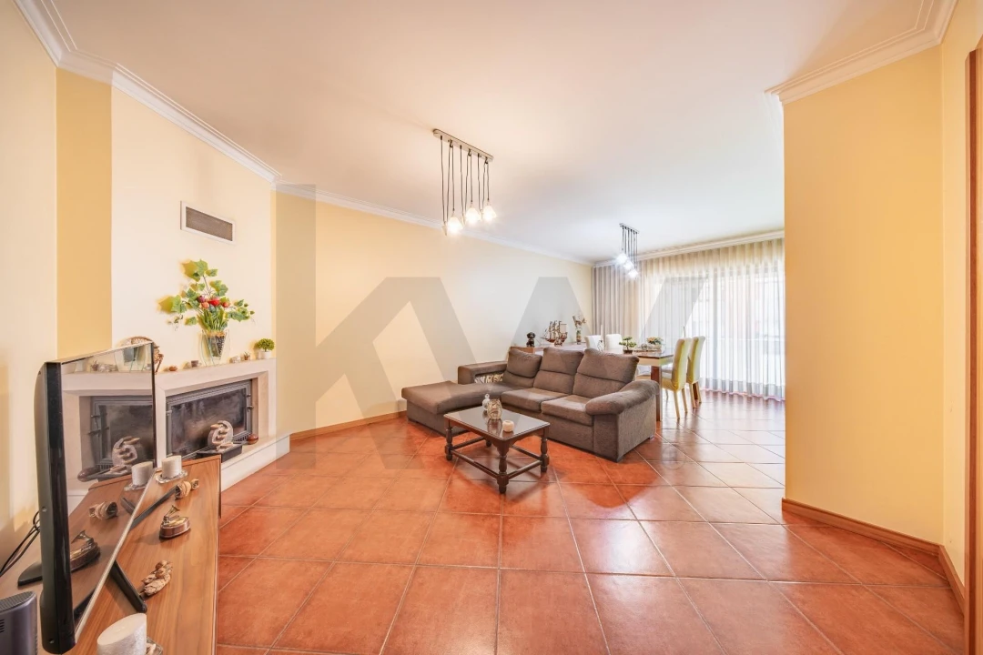 Apartamento T3 para Venda em Ferreiros e Gondizalves Foto 3