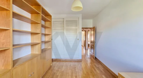 Apartamento T3 para Arrendamento em Glória e Vera Cruz