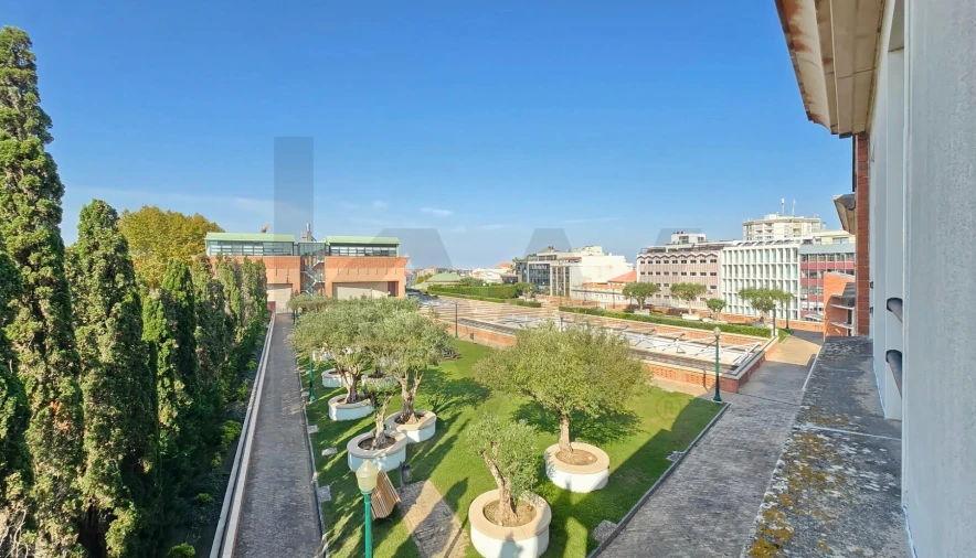 Apartamento T3 para Arrendamento em Glória e Vera Cruz Foto 6