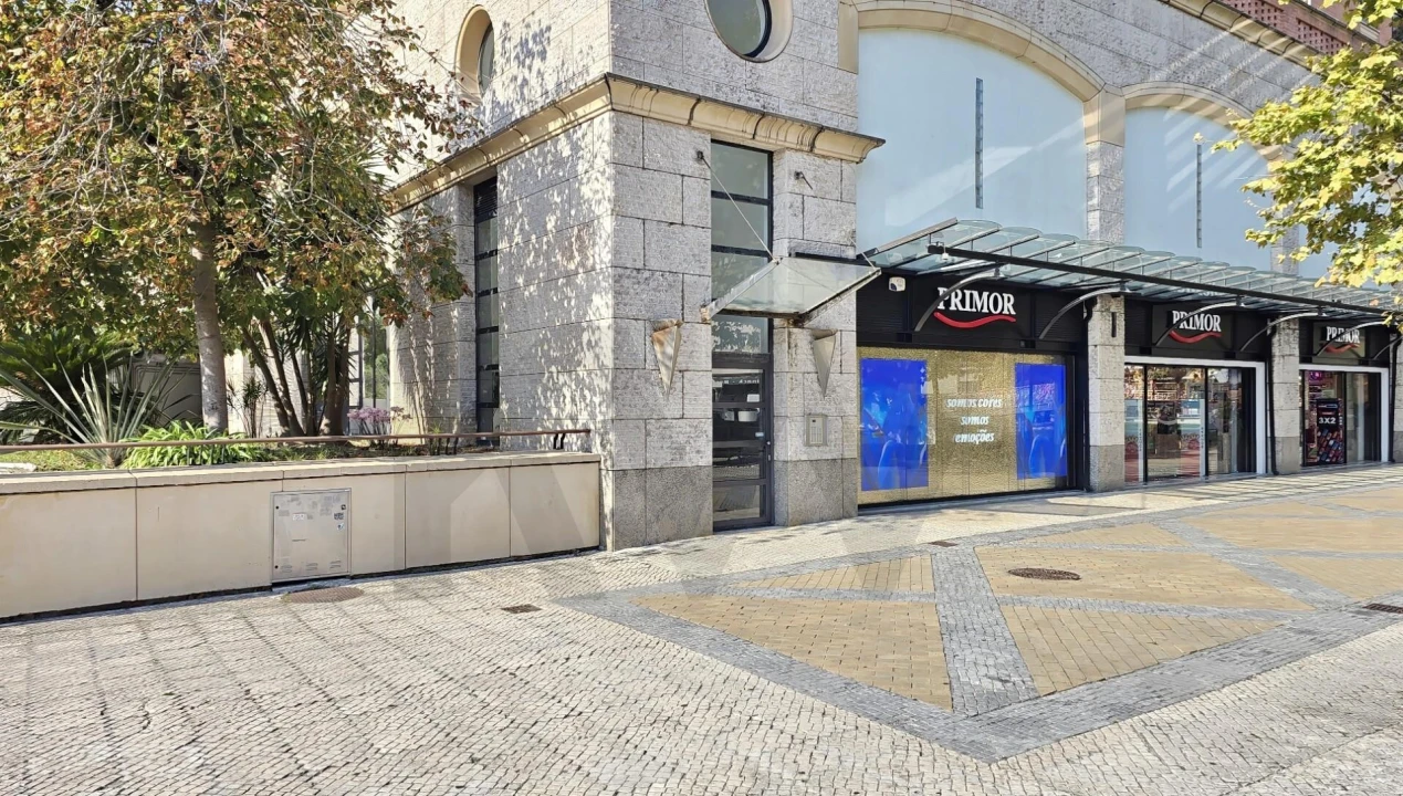 Apartamento T3 para Arrendamento em Glória e Vera Cruz Foto 56