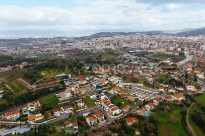 Moradia T5 para Venda em Braga (Maximinos, Sé e Cividade)