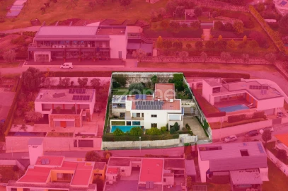 Moradia T5 para Venda em Braga (Maximinos, Sé e Cividade)