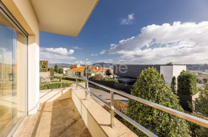 Moradia T5 para Venda em Braga (Maximinos, Sé e Cividade)