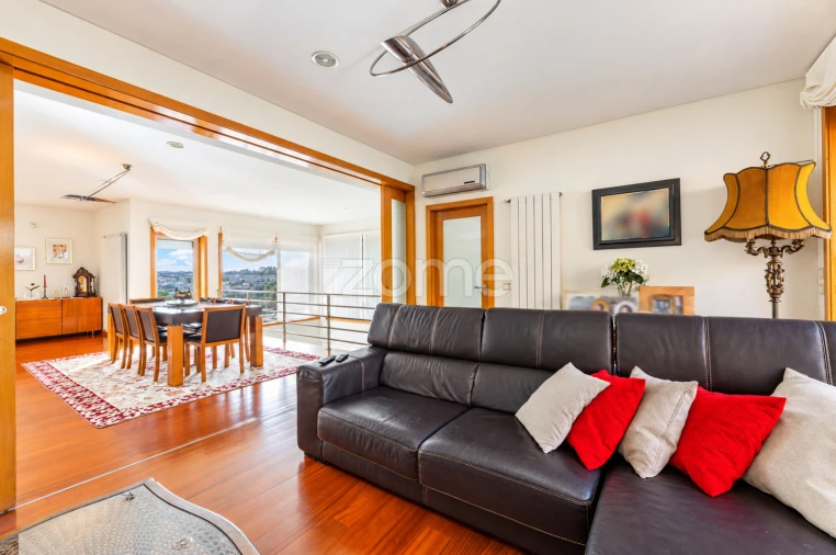Moradia T5 para Venda em Braga (Maximinos, Sé e Cividade) Foto 20
