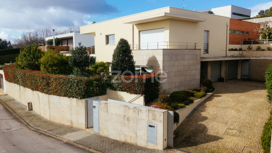 Moradia T5 para Venda em Braga (Maximinos, Sé e Cividade)