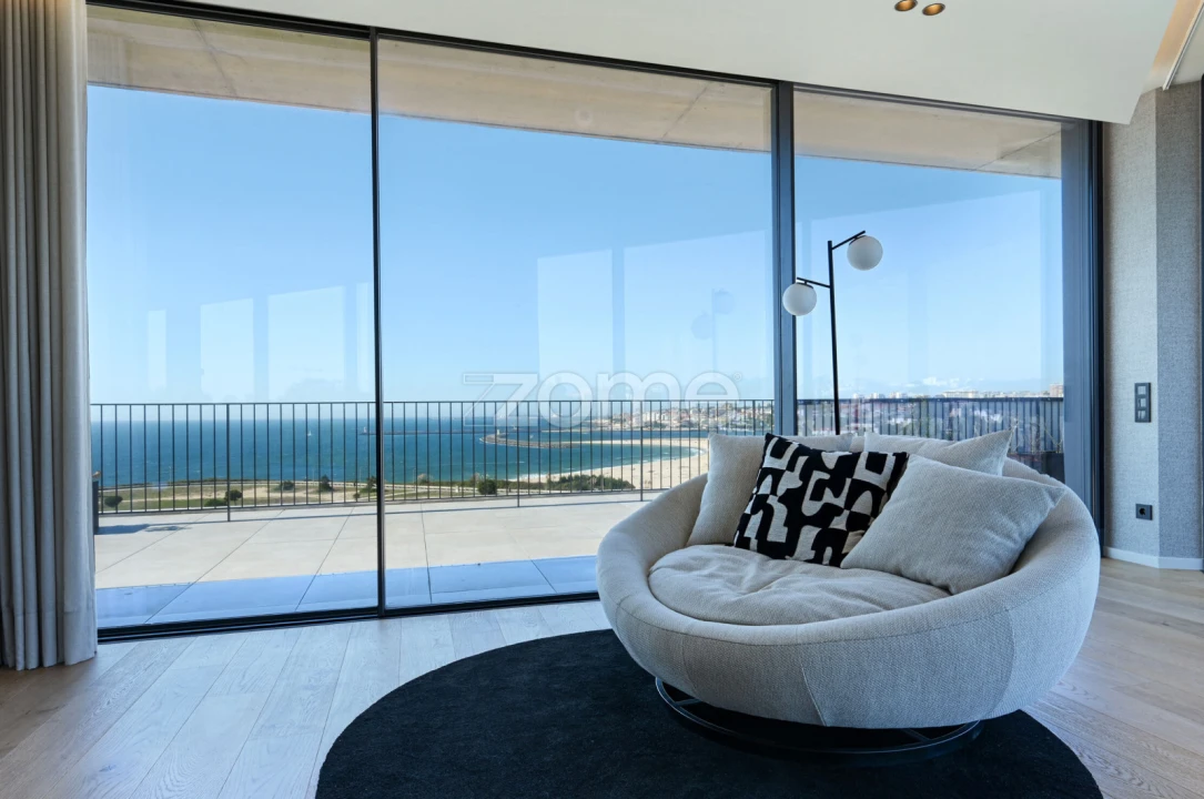 Apartamento T4 para Venda em Canidelo Foto 18