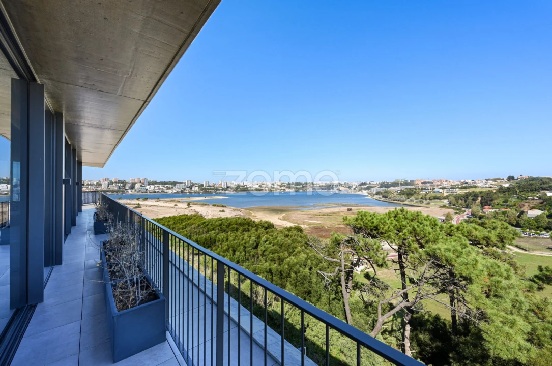 Apartamento T4 para Venda em Canidelo Foto 52