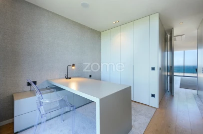 Apartamento T4 para Venda em Canidelo