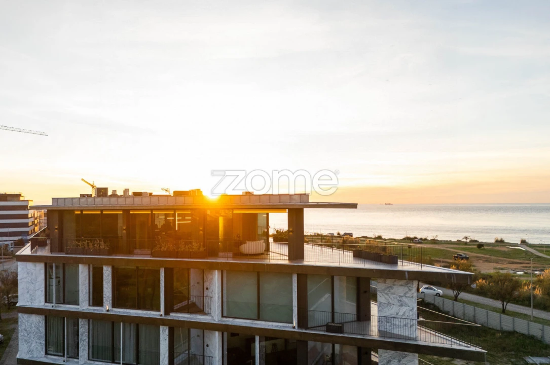 Apartamento T4 para Venda em Canidelo Foto 6