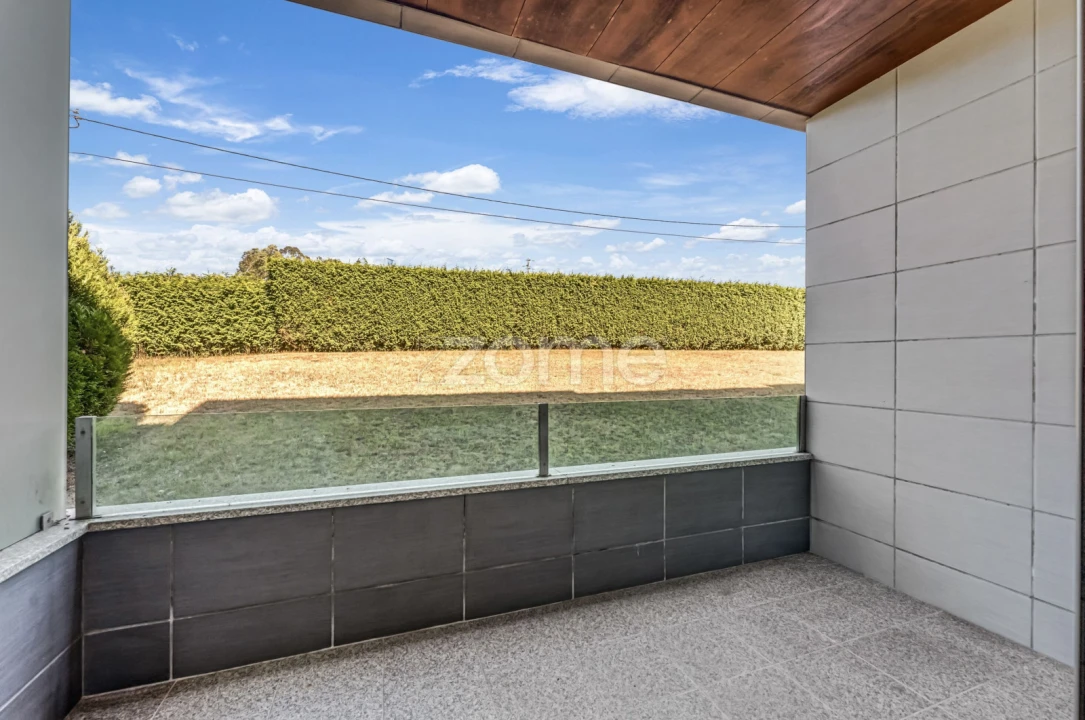 Apartamento T2 para Venda em Escapães Foto 21