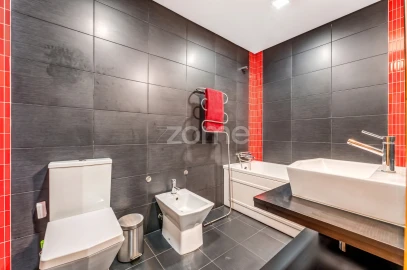 Apartamento T2 para Venda em Escapães