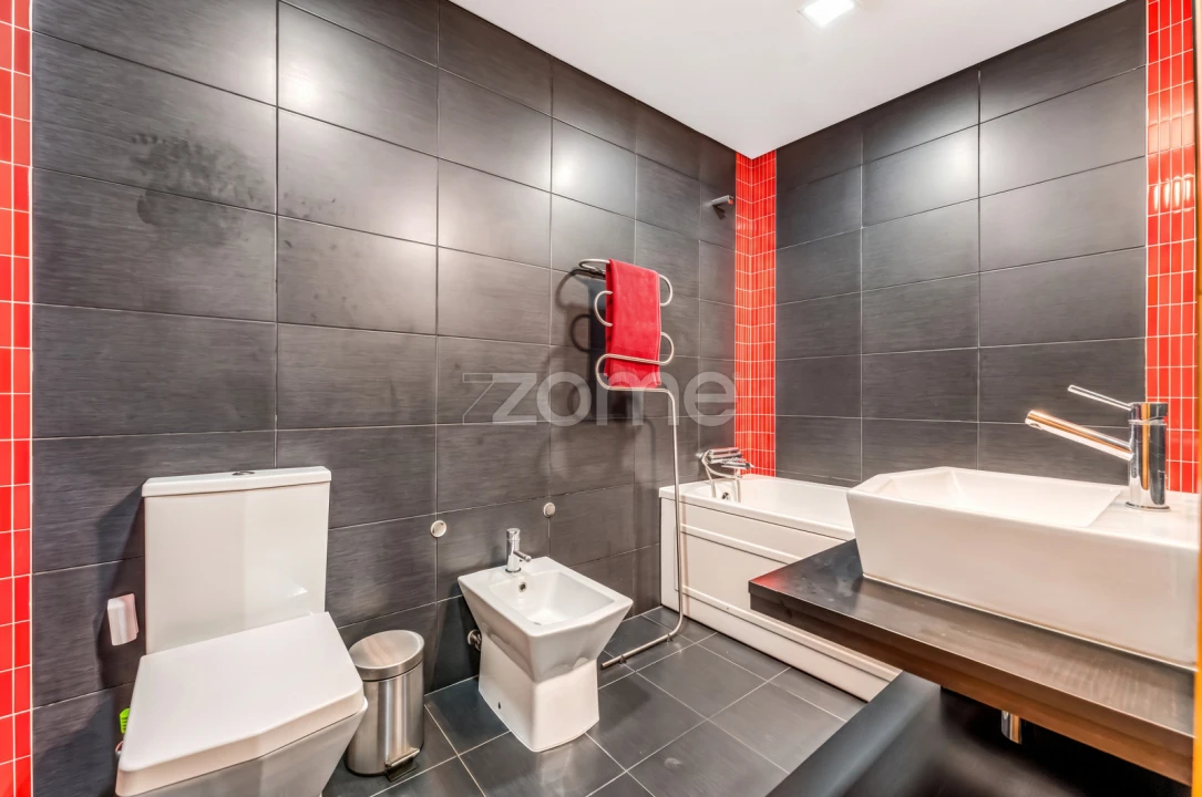Apartamento T2 para Venda em Escapães Foto 15