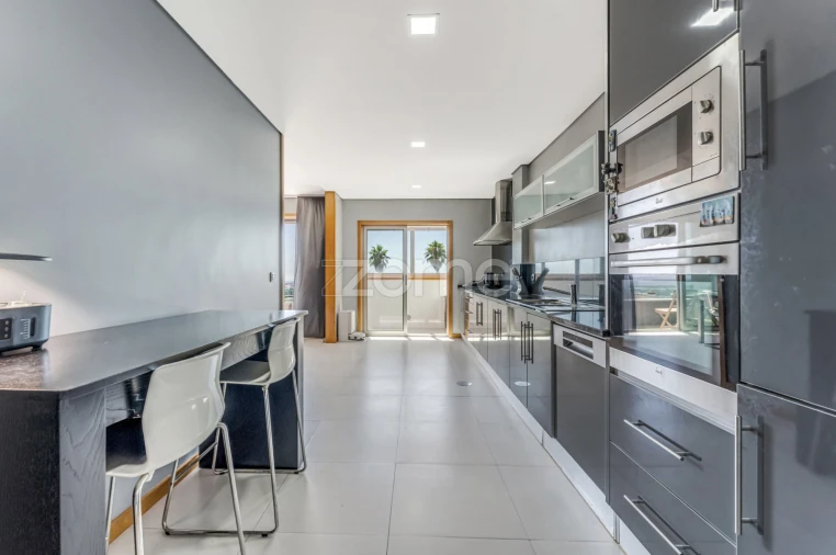 Apartamento T2 para Venda em Escapães Foto 13