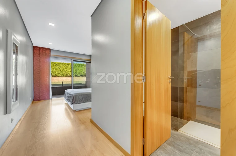 Apartamento T2 para Venda em Escapães Foto 18
