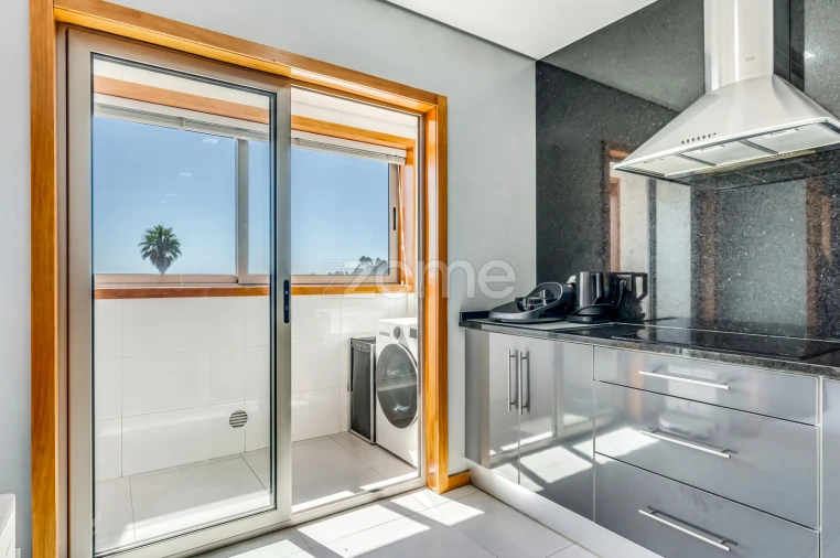 Apartamento T2 para Venda em Escapães Foto 11