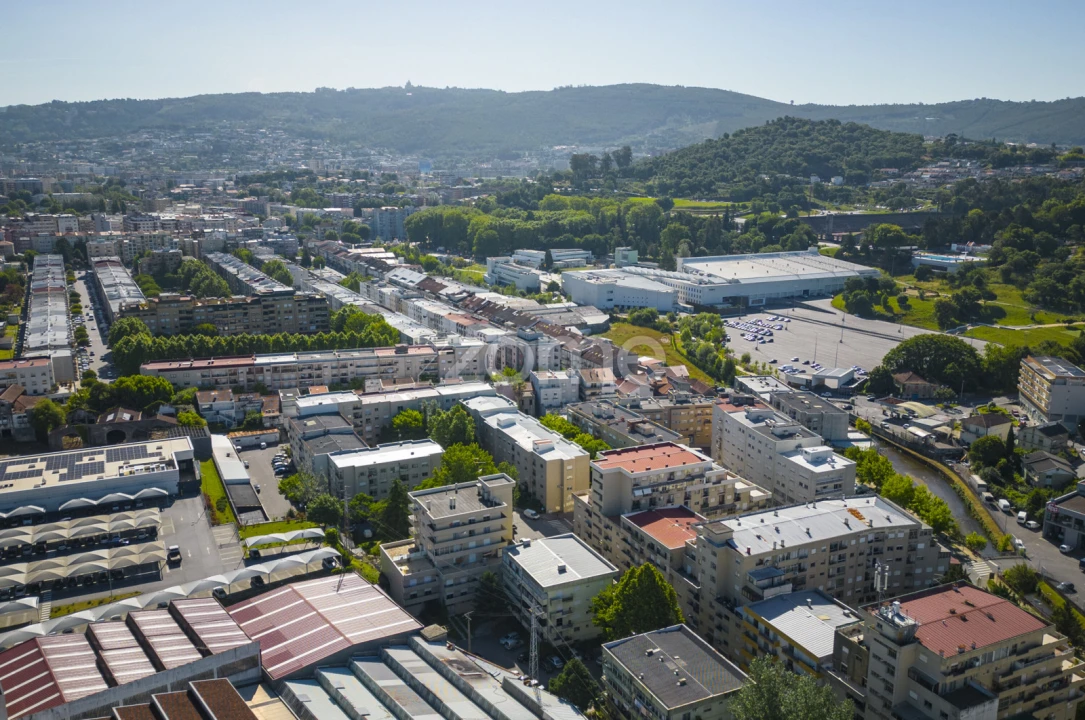 Apartamento T1 para Venda em Braga (São José de São Lázaro e São João do Souto) Foto 2