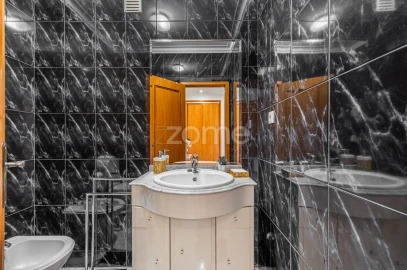 Apartamento T2 para Venda em Mafamude e Vilar do Paraíso
