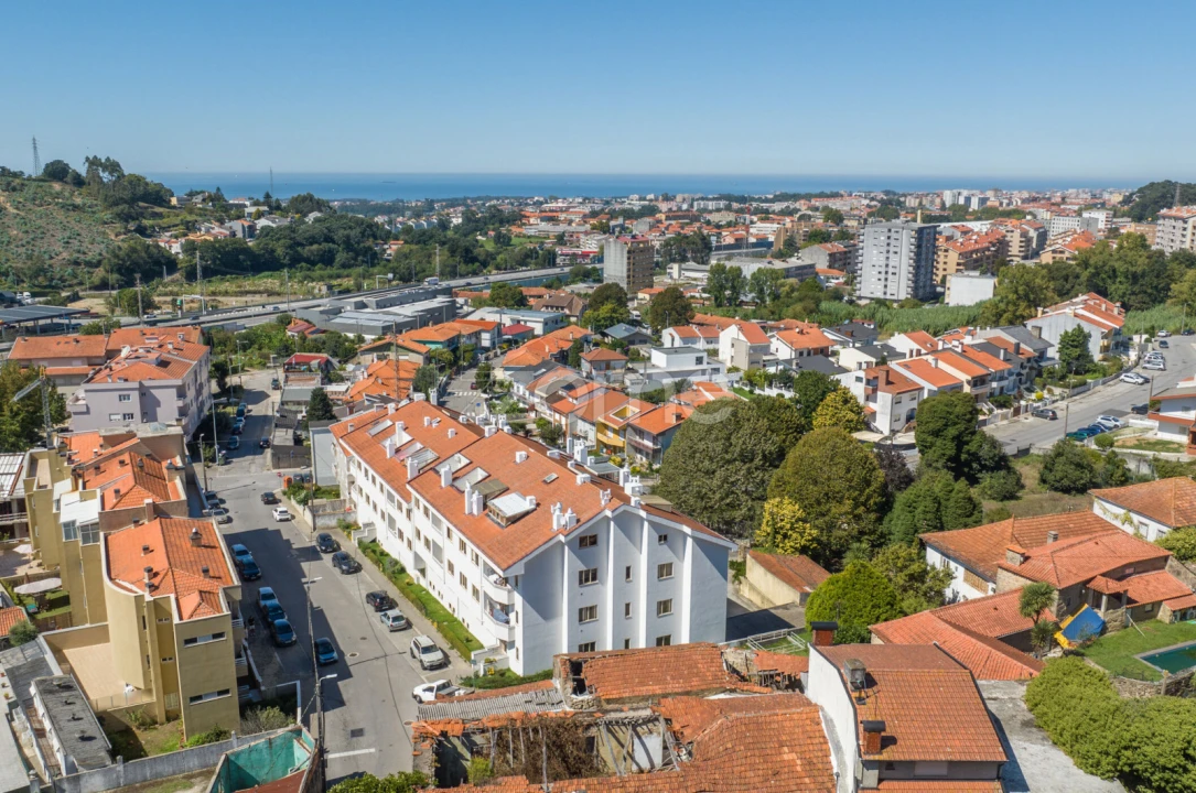 Apartamento T2 para Venda em Mafamude e Vilar do Paraíso Foto 8