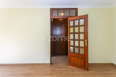 Apartamento T3 para Venda em Lordelo do Ouro e Massarelos