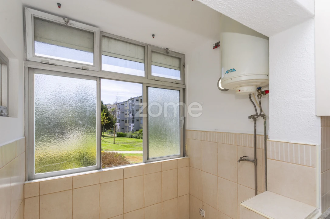Apartamento T3 para Venda em Lordelo do Ouro e Massarelos Foto 24