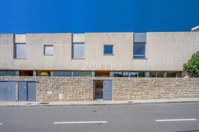 Moradia T3 para Venda em Gondomar (São Cosme), Valbom e Jovim