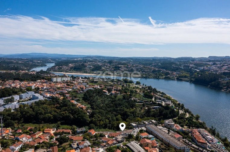 Moradia T3 para Venda em Gondomar (São Cosme), Valbom e Jovim Foto 3