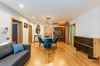 Apartamento T1 para Arrendamento em Grijó e Sermonde