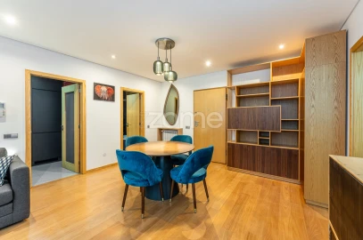 Apartamento T1 para Arrendamento em Grijó e Sermonde