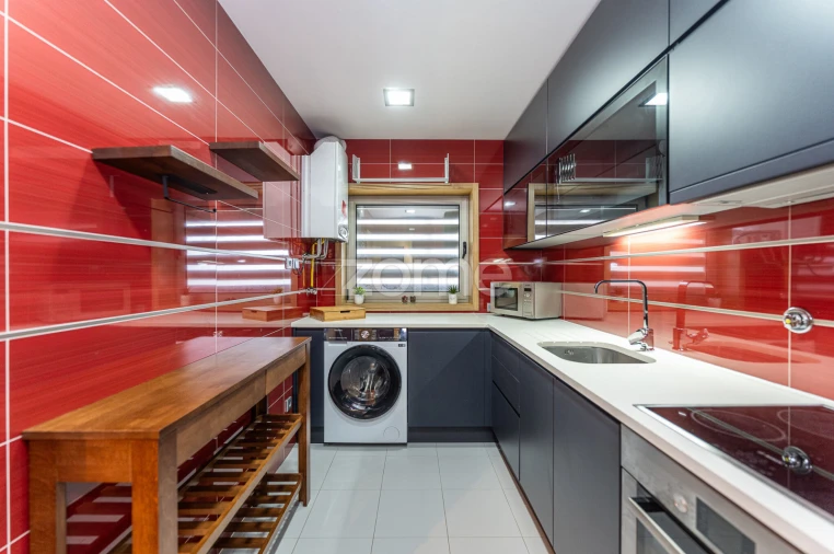 Apartamento T1 para Arrendamento em Grijó e Sermonde Foto 22