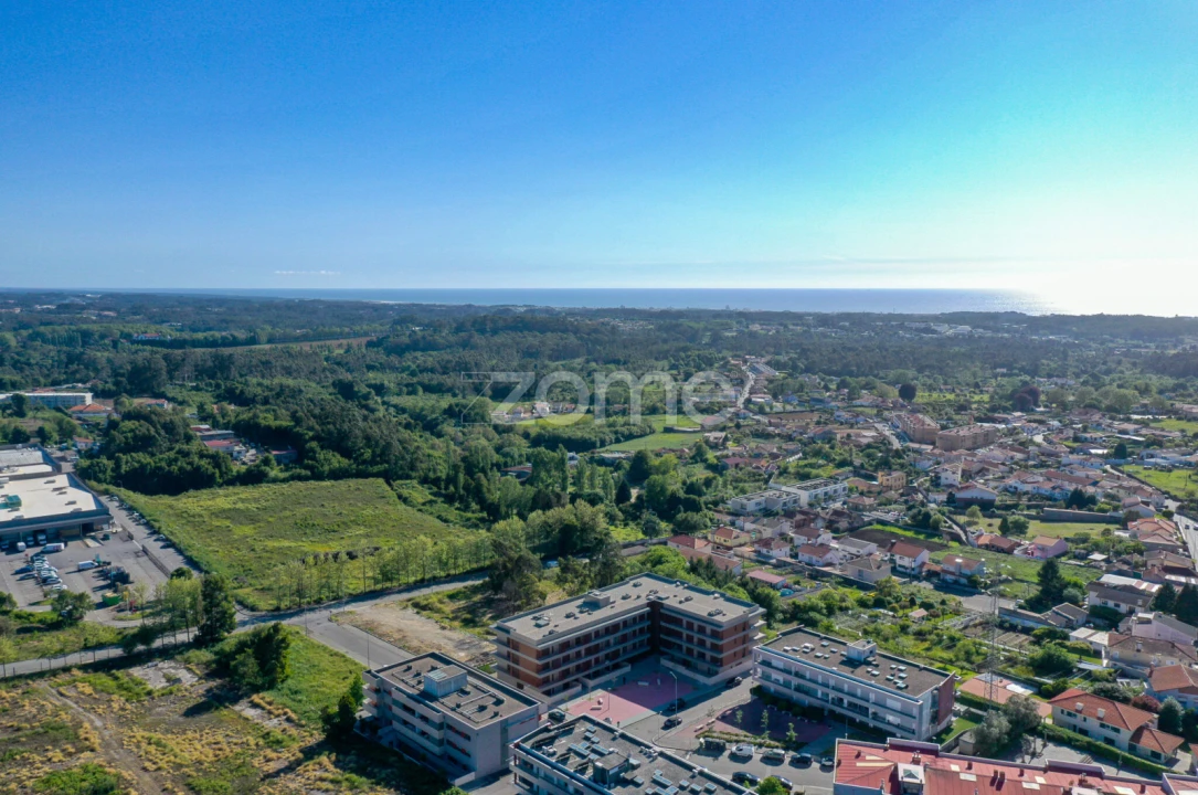 Apartamento T1 para Arrendamento em Grijó e Sermonde Foto 35
