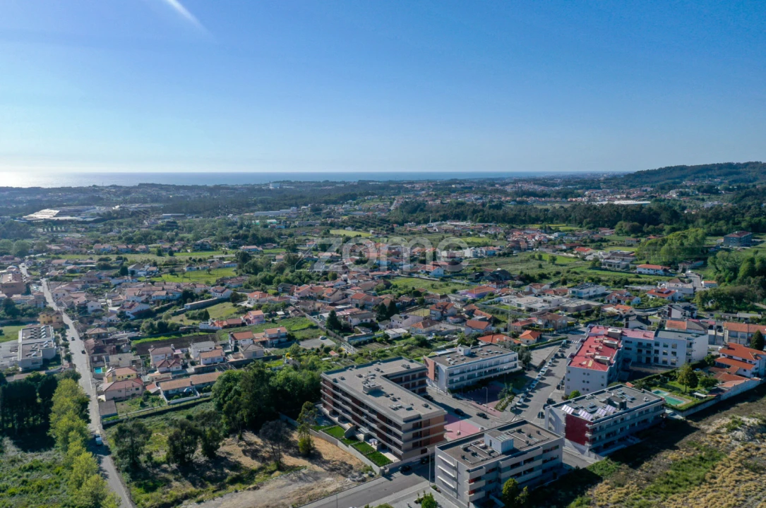 Apartamento T1 para Arrendamento em Grijó e Sermonde Foto 36