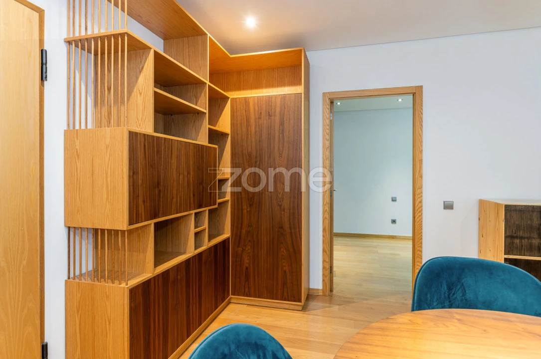 Apartamento T1 para Arrendamento em Grijó e Sermonde Foto 11