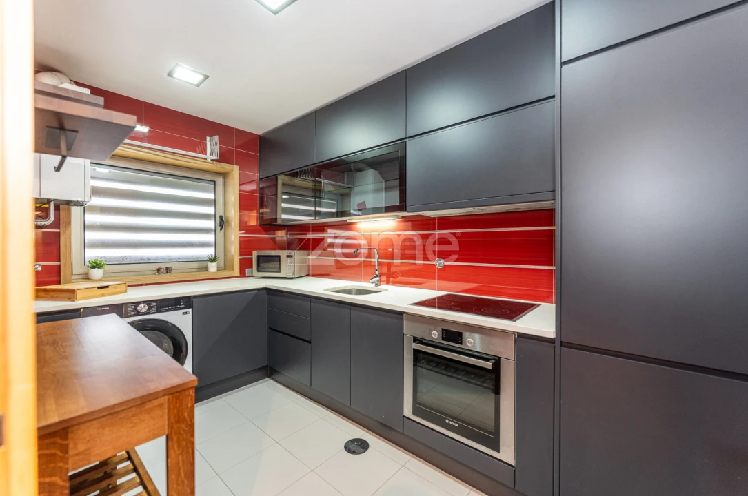 Apartamento T1 para Arrendamento em Grijó e Sermonde Foto 21