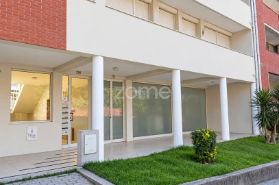 Apartamento T2 para Venda em Taide