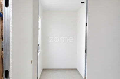 Apartamento T2 para Venda em Taide