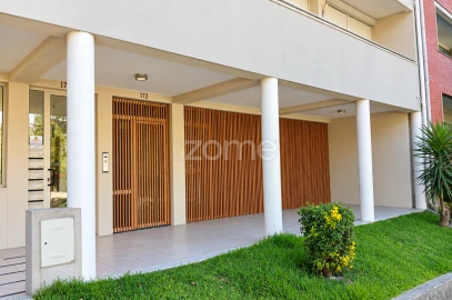 Apartamento T2 para Venda em Taide