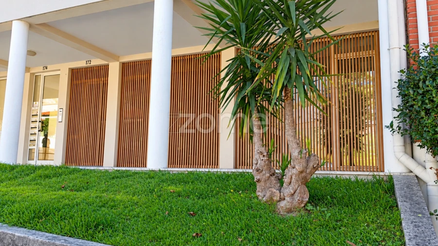 Apartamento T2 para Venda em Taide