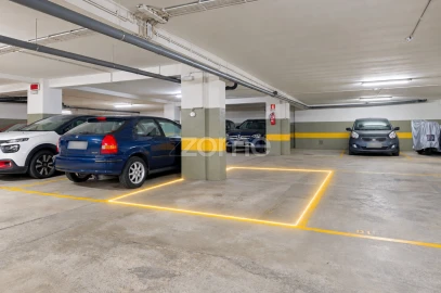 Apartamento T2 para Venda em Mafamude e Vilar do Paraíso