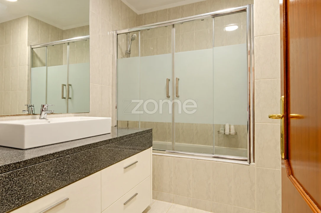 Apartamento T2 para Venda em Mafamude e Vilar do Paraíso Foto 19