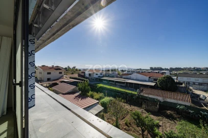 Apartamento T2 para Venda em Brufe