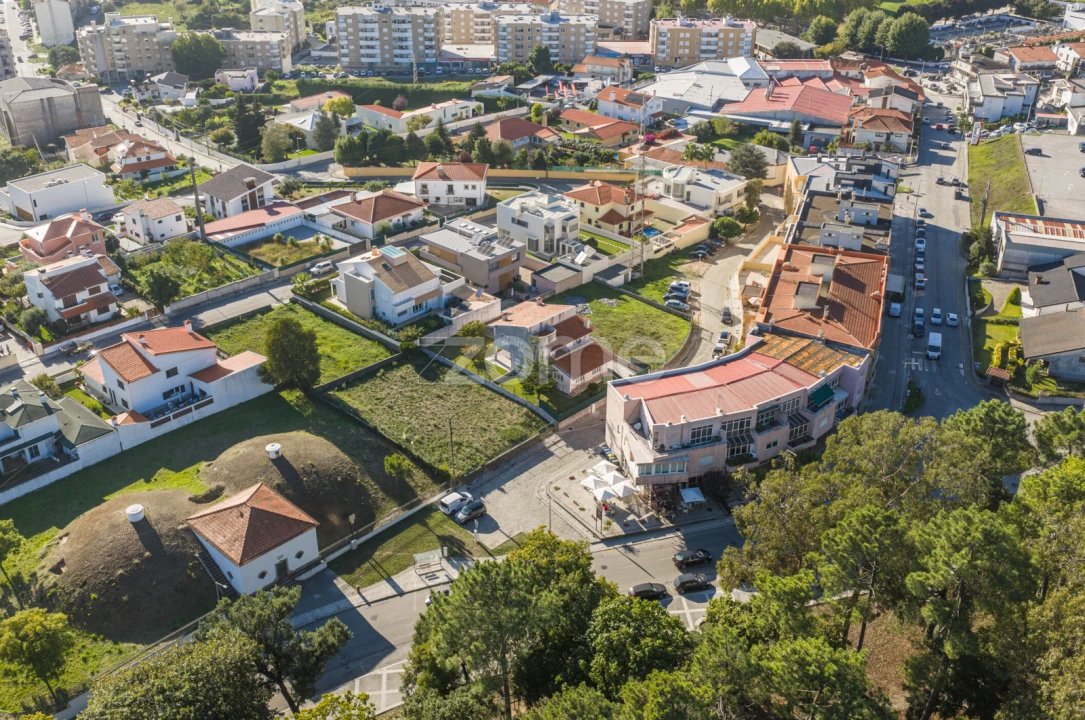Moradia T4 para Venda em São João da Madeira Foto 41