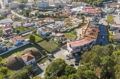 Moradia T4 para Venda em São João da Madeira